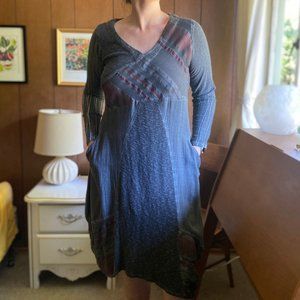 V-neck boho gray cotton midi dress with pockets